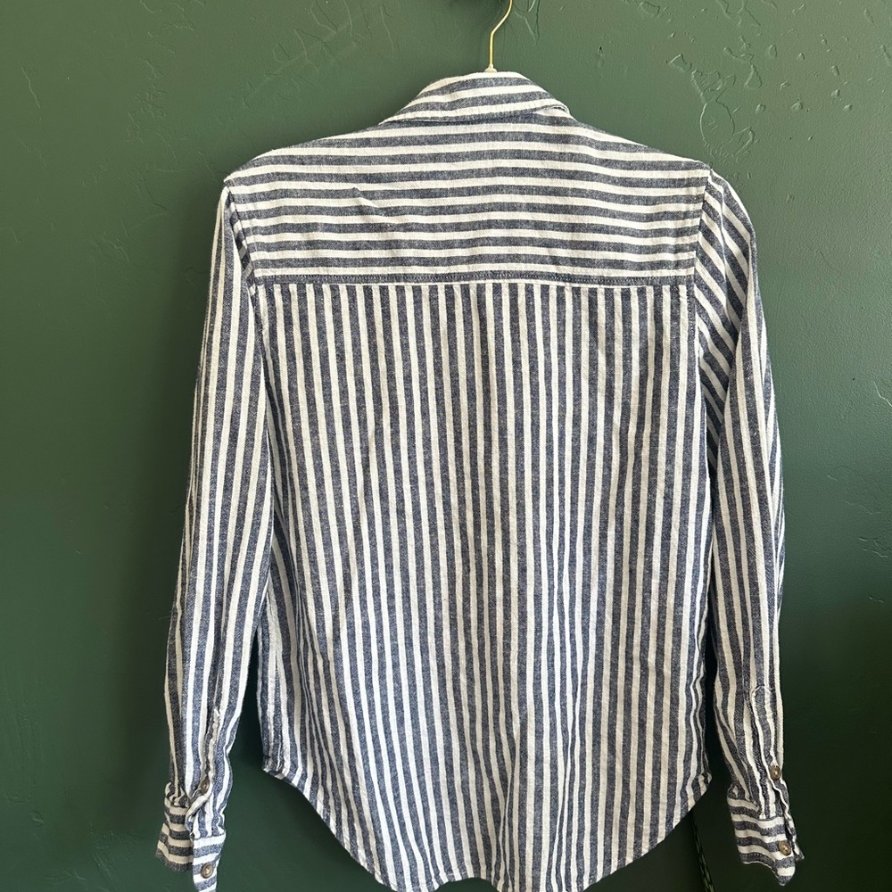 Universal thread blouse - Picture 2 of 3